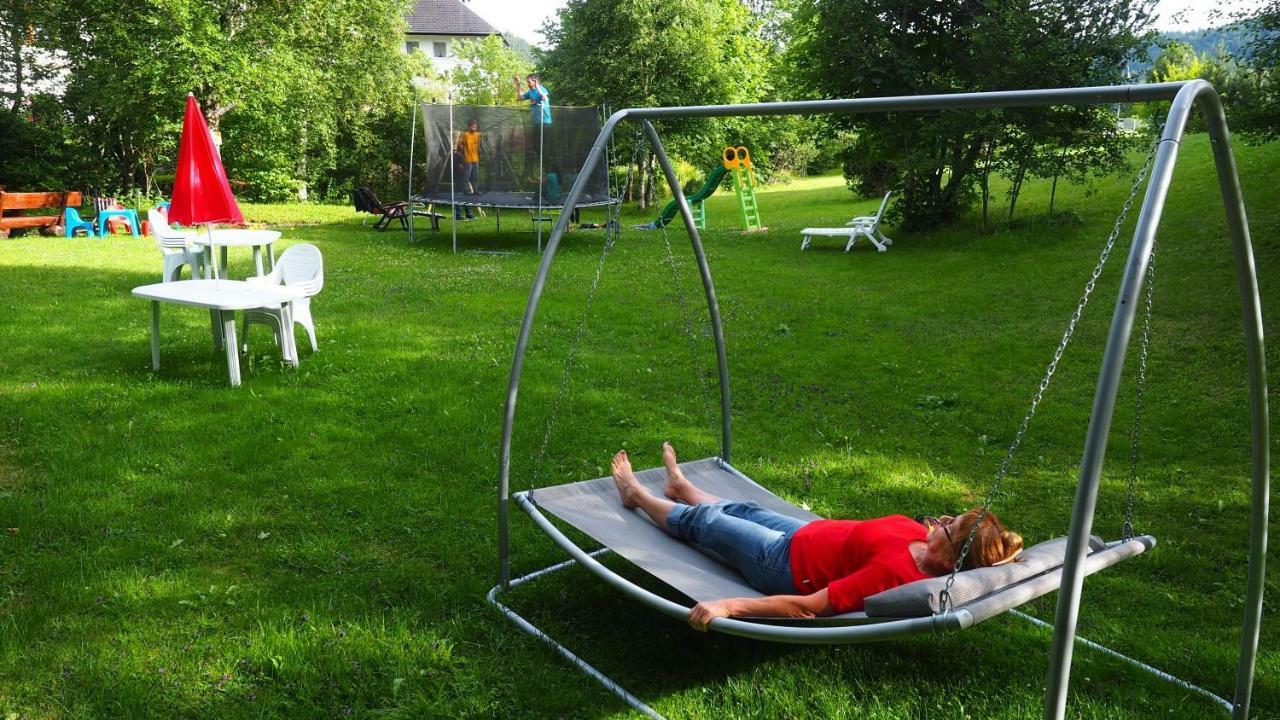 C1 Albmatte-Fewo Sauna, Hallenbad Aussenbecken Massagen Nebenan Menzenschwand-Hinterdorf Kültér fotó